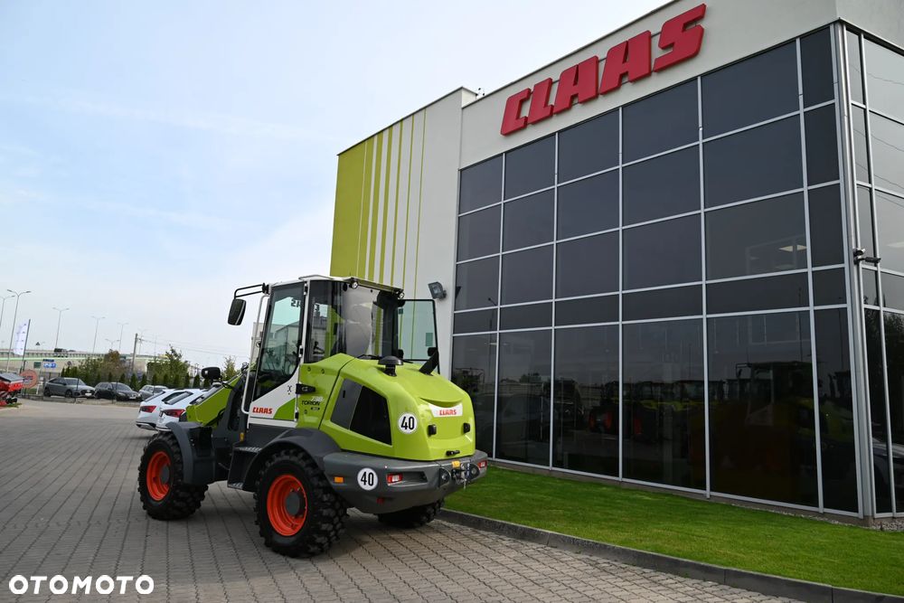 Claas TORION 738 T SINUS Stage V - 8
