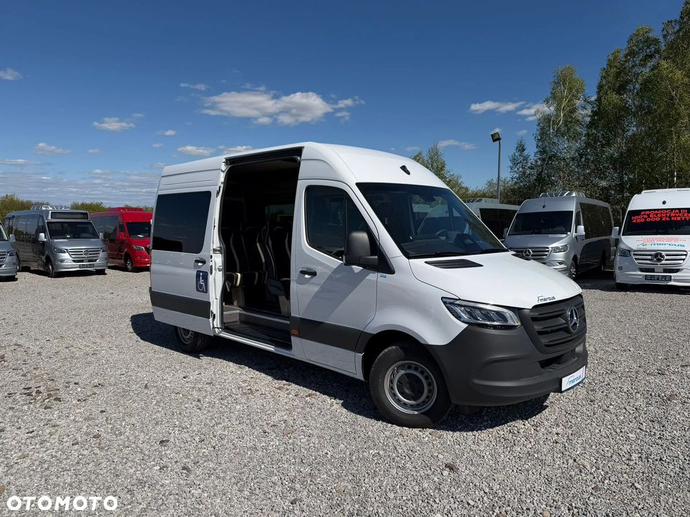 Mercedes-Benz Sprinter 317 - 24