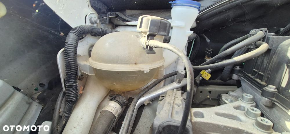 Citroën C3 1.2 PureTech Plus - 21