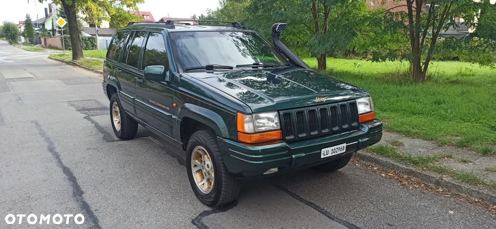 Jeep Grand Cherokee - 4