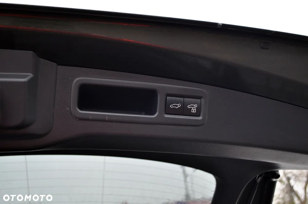 Lexus RX 450h+ Prestige - 33