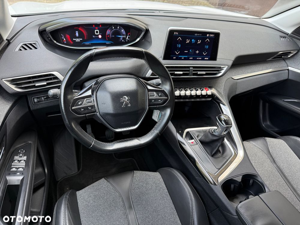 Peugeot 3008 BlueHDi 120 Stop & Start Allure - 22