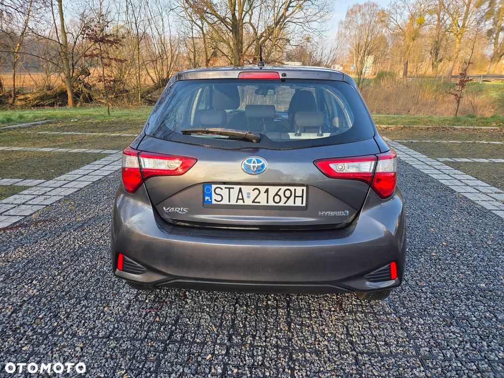 Toyota Yaris 1.5 VVT-i Team Deutschland - 4