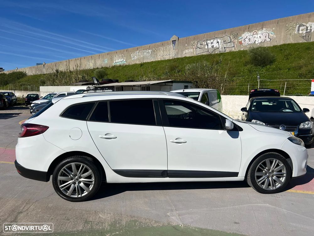 Renault Mégane Sport Tourer dCi 110 FAP Dynamique - 2