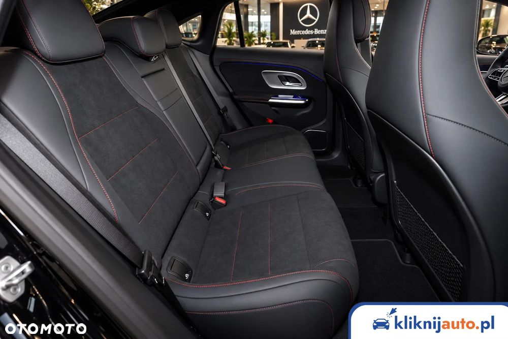 Mercedes-Benz CLA 200 AMG Line 7G-DCT - 9