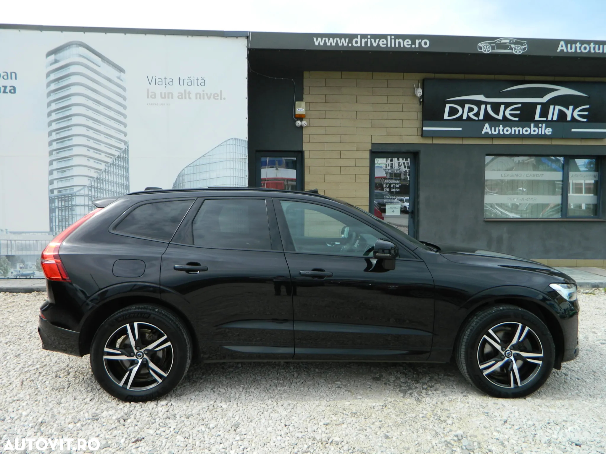 Volvo XC 60 Recharge T6 Twin Engine eAWD R-Design Expression - 5