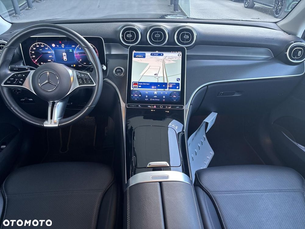 Mercedes-Benz GLC - 17