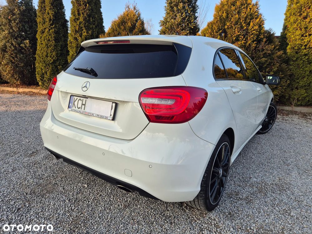 Mercedes-Benz Klasa A 180 (BlueEFFICIENCY) Urban - 37