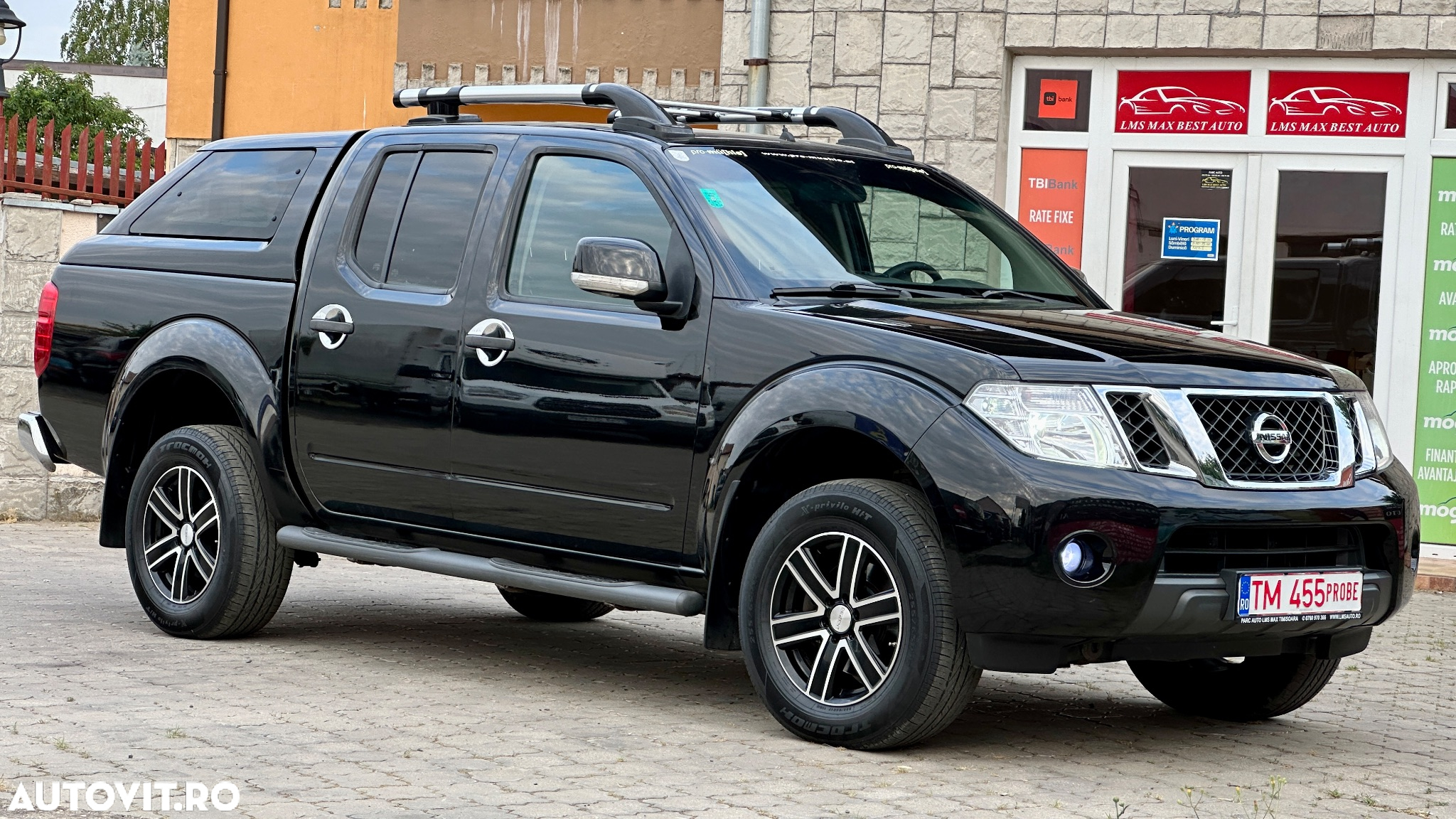 Nissan Navara - 2