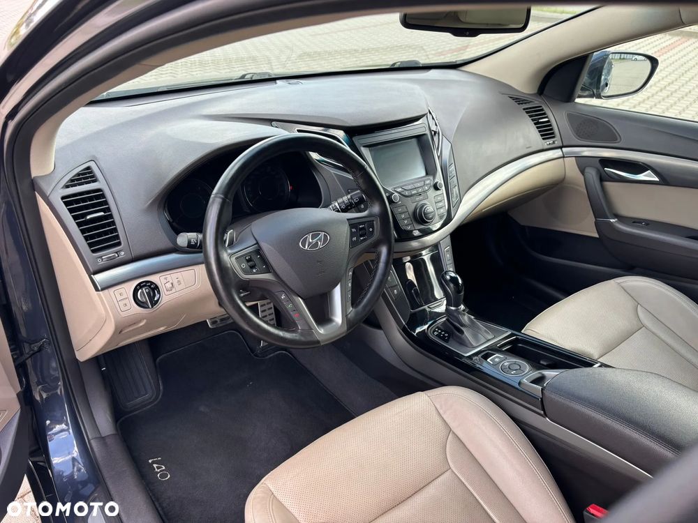 Hyundai i40 Kombi blue 1.7 CRDi DCT Premium - 25