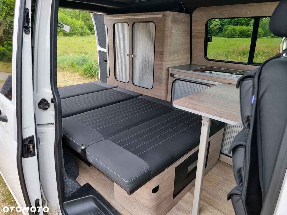 Volkswagen California - 14