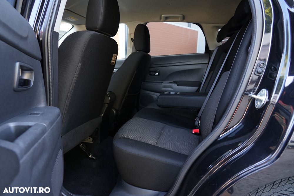 Mitsubishi ASX 1.8 DI-D 2WD Diamant Edition - 9