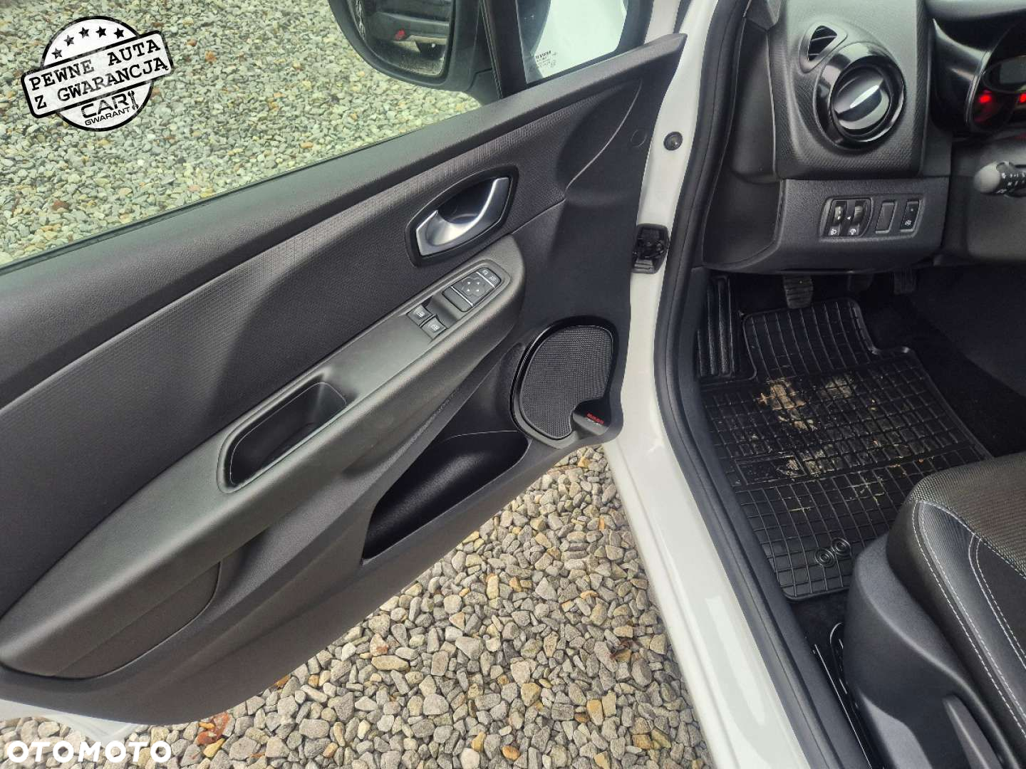 Renault Clio - 9