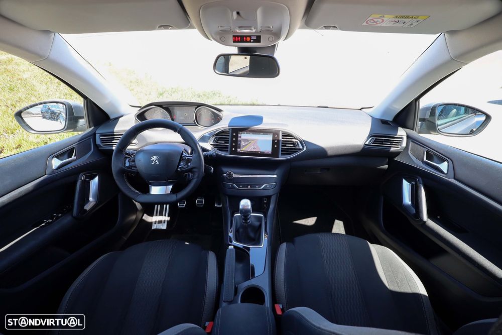 Peugeot 308 SW 1.6 BlueHDi Active - 12