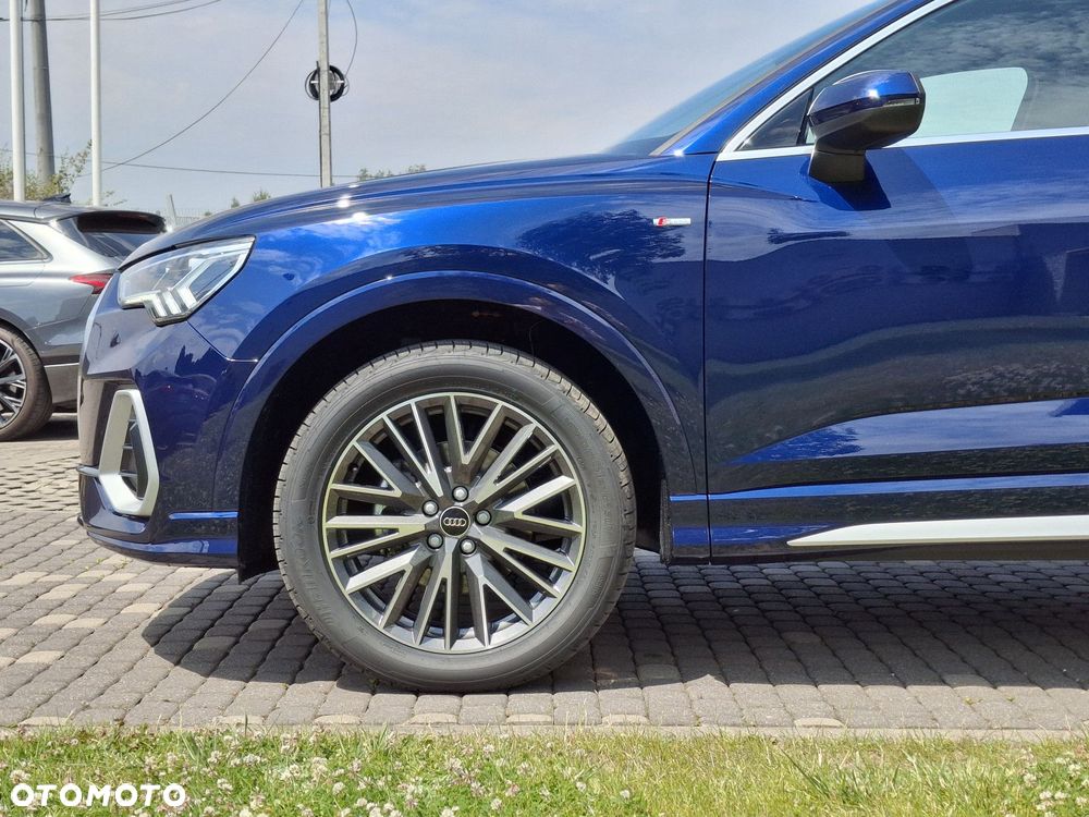 Audi Q3 Sportback - 2