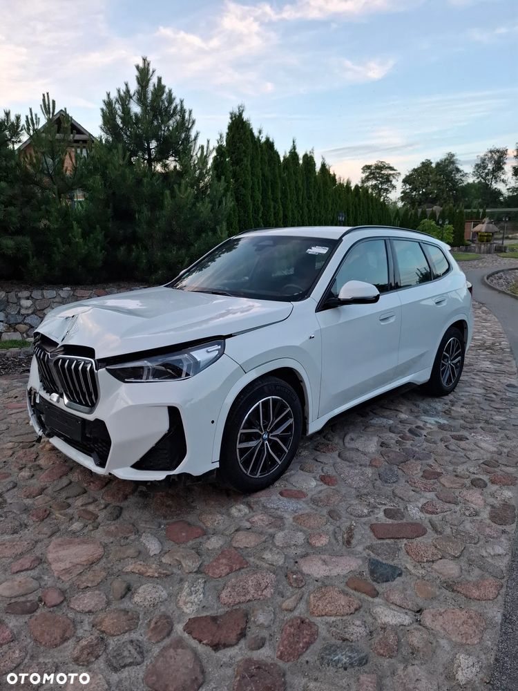 BMW X1 sDrive18i M Sportpaket - 1