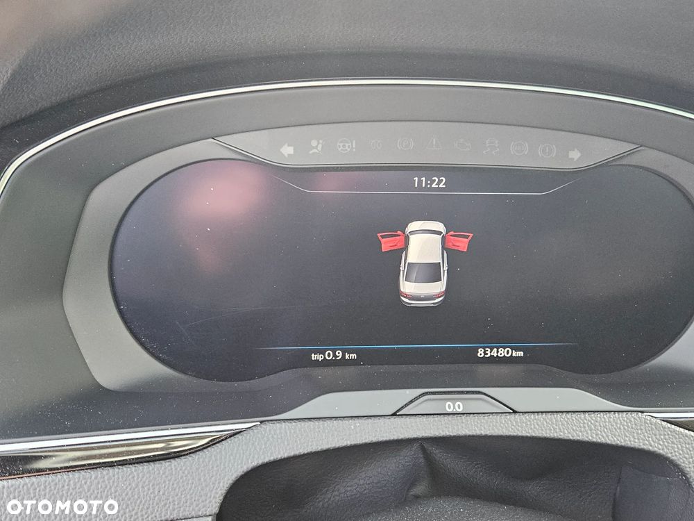 Volkswagen Passat - 12