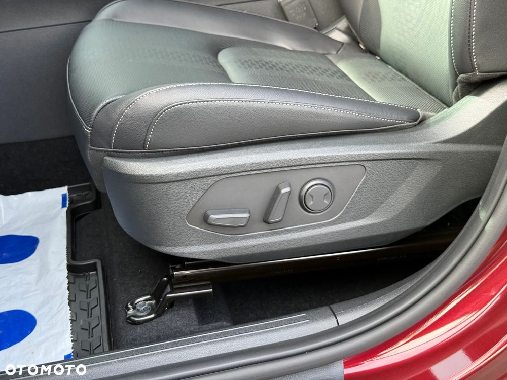 Kia Sportage 1.6 T-GDI HEV Black Edition 2WD - 19