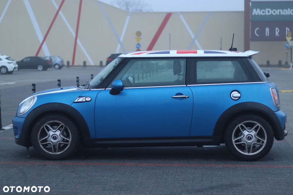 MINI Cooper S - 16