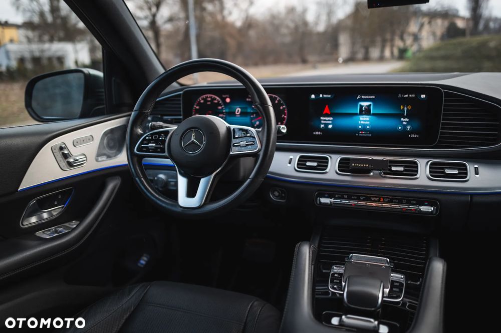 Mercedes-Benz GLS - 10
