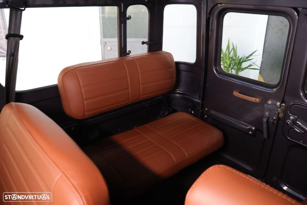 Toyota Land Cruiser - 15