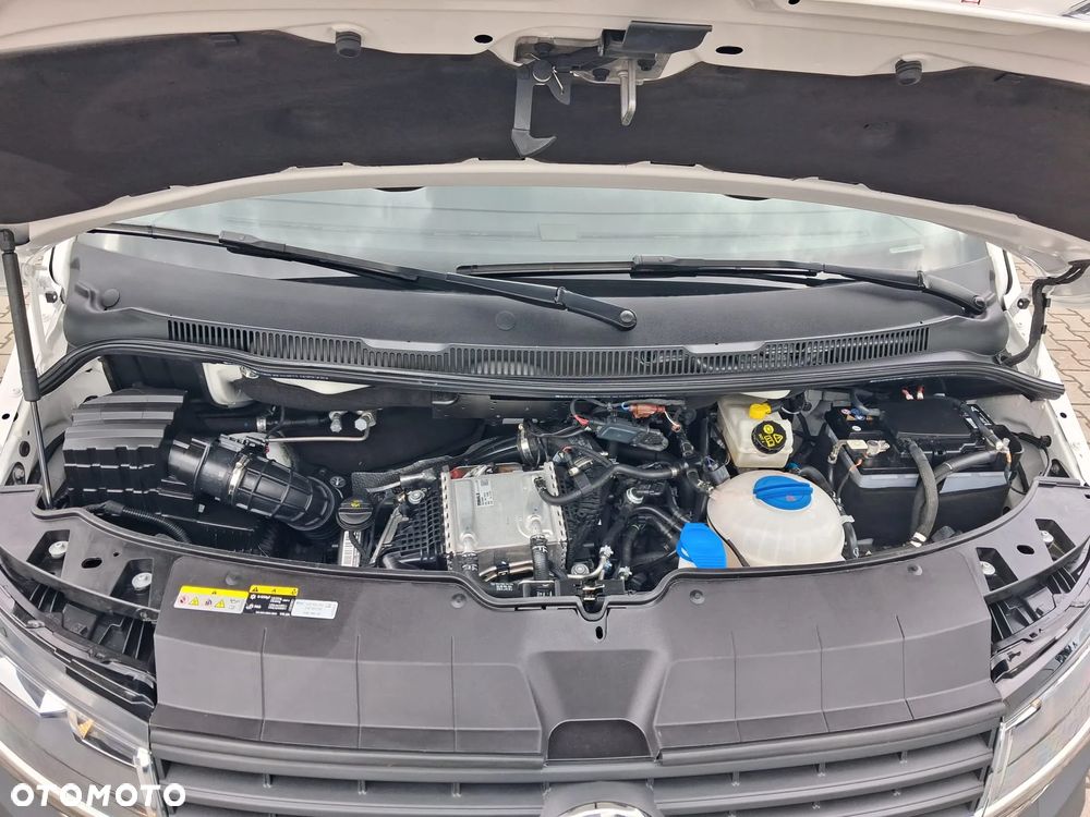 Volkswagen Transporter T6 - 16