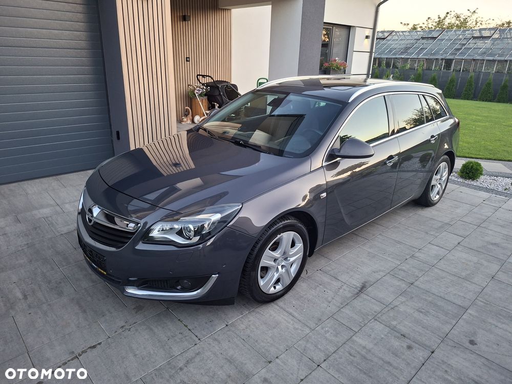 Opel Insignia - 15