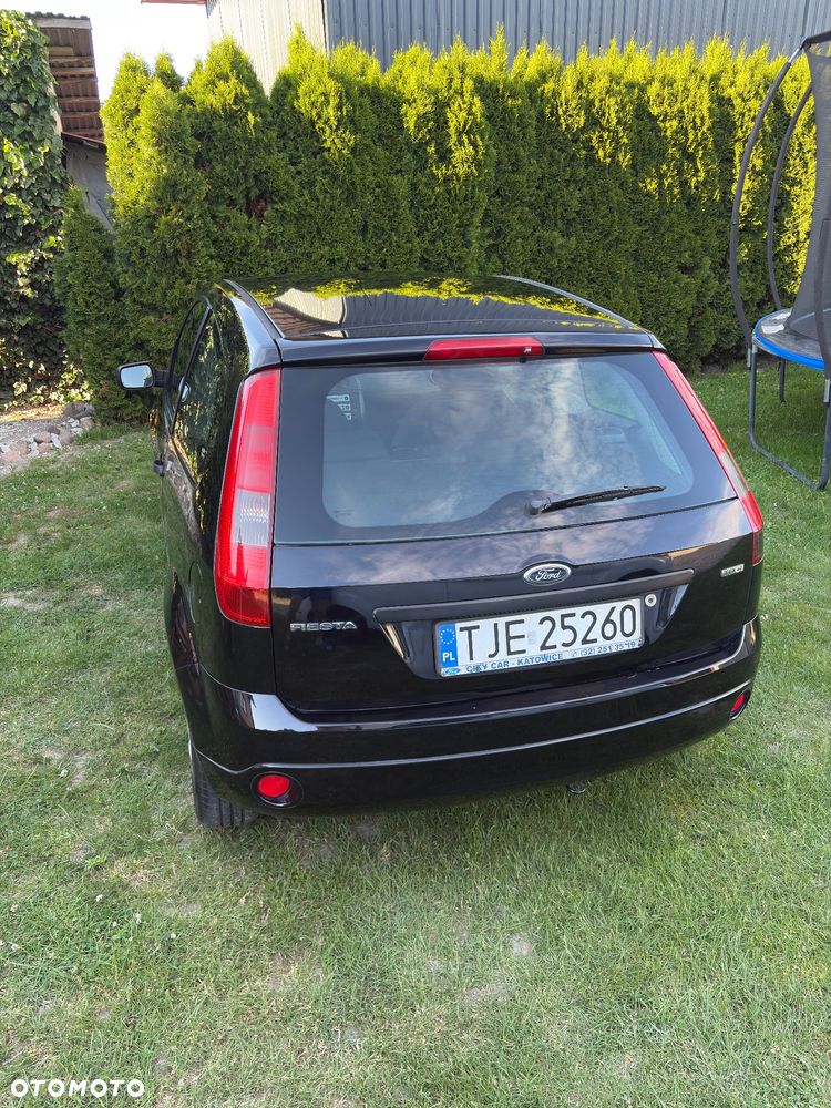 Ford Fiesta - 19