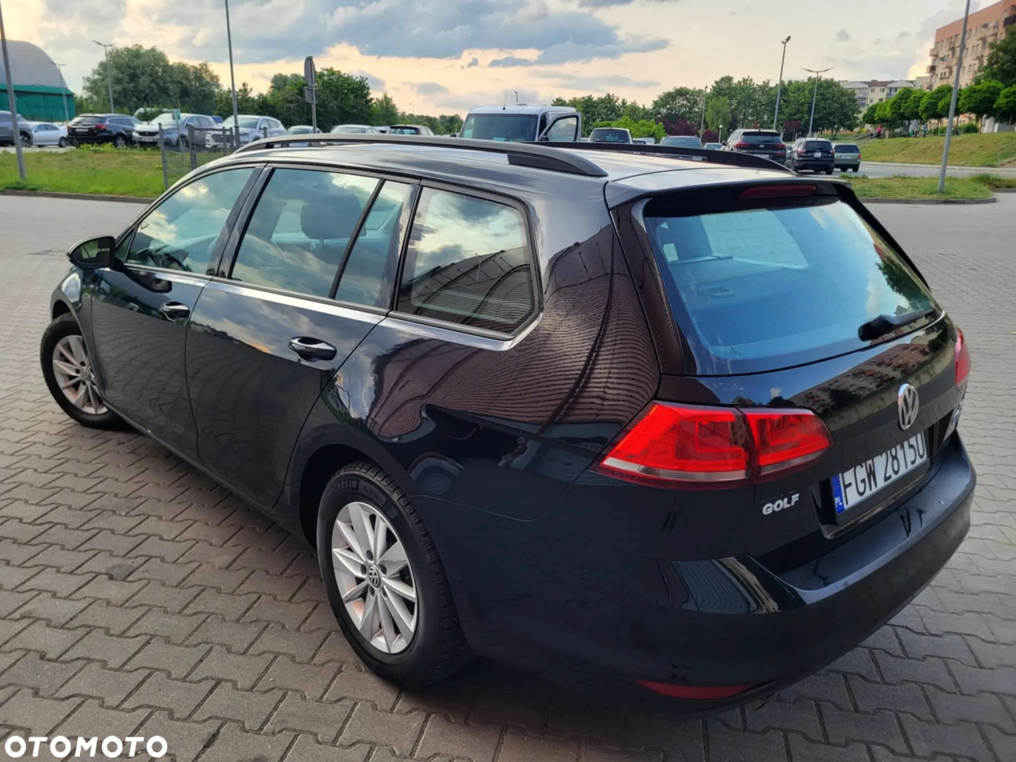 Volkswagen Golf 1.6 BlueTDI Trendline - 16