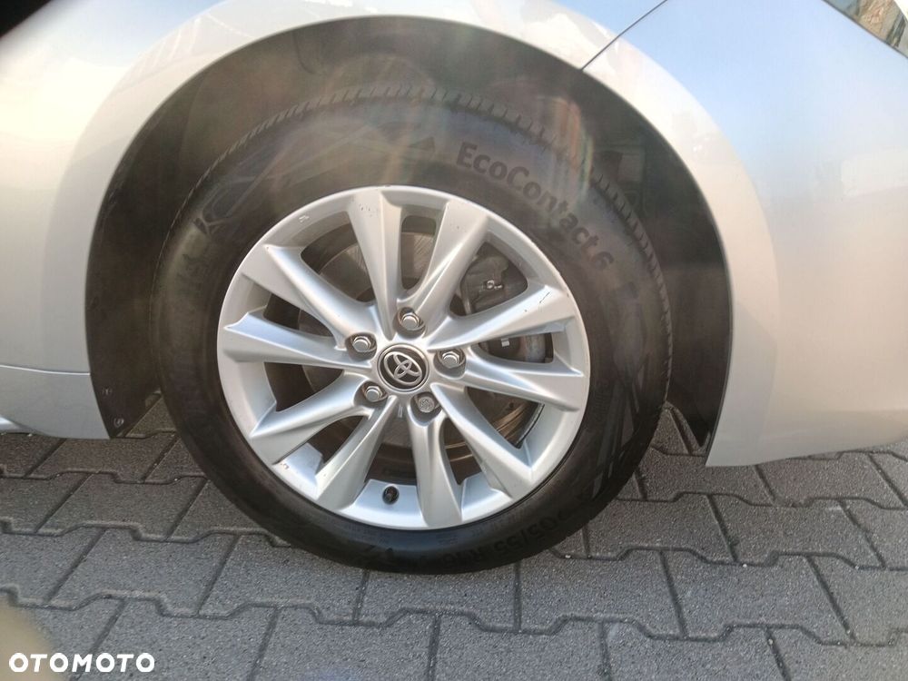 Toyota Corolla 2.0 Hybrid Comfort - 9
