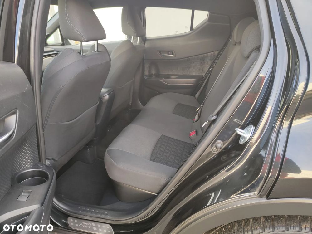 Toyota C-HR 2.0 Business-Edition - 14