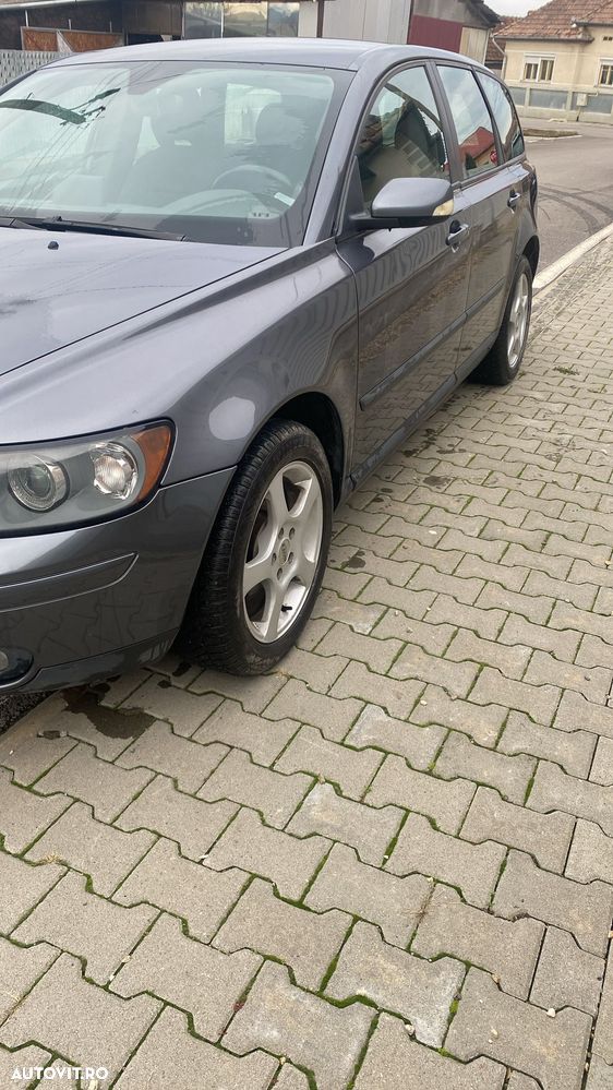 Volvo V50 2.0D DPF Kinetic - 2