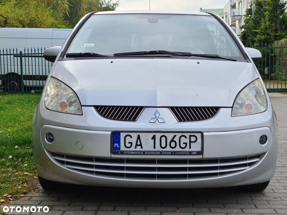 Mitsubishi Colt 2007 photo 2