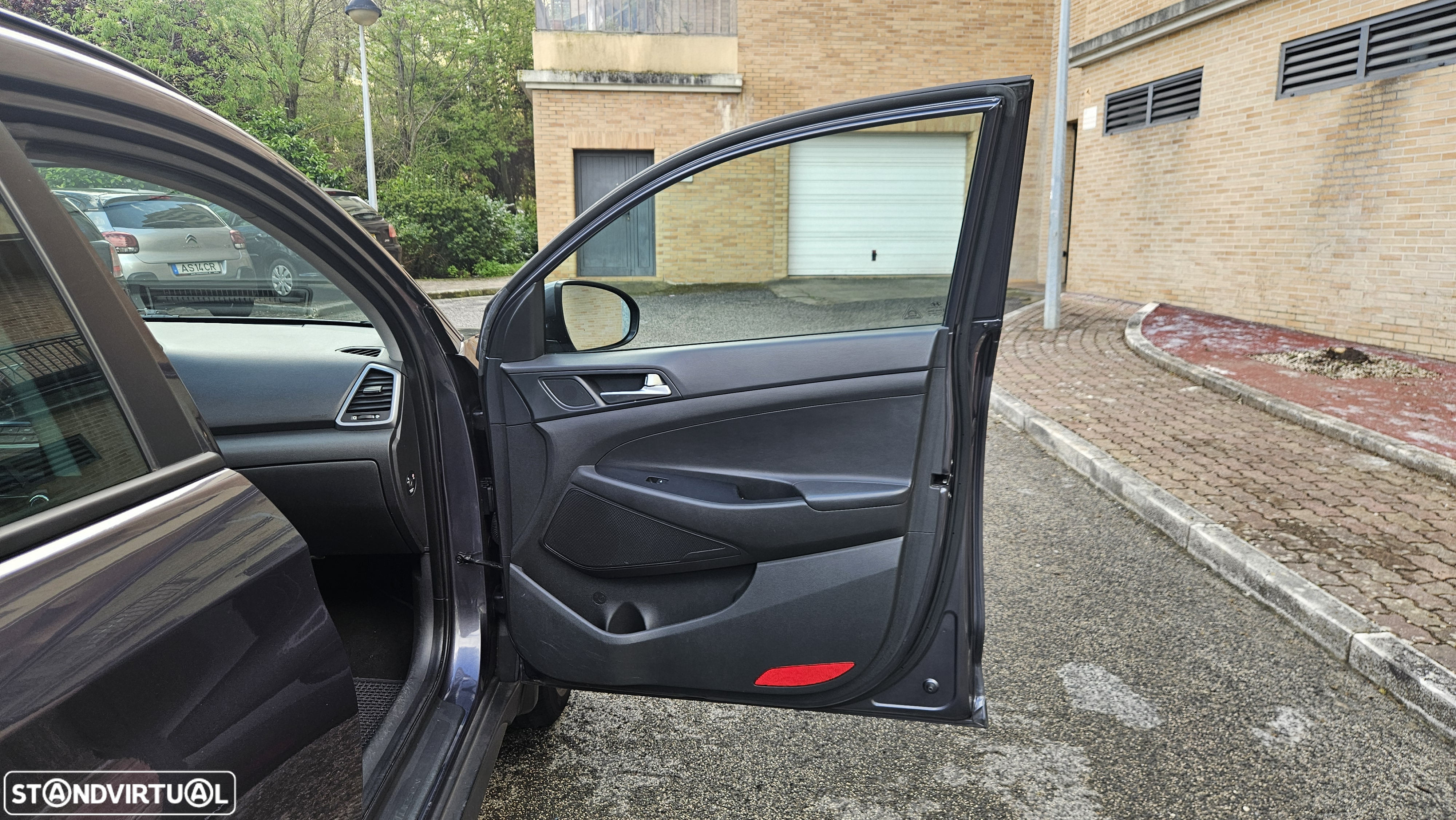Hyundai Tucson 1.7 CRDi Premium - 34