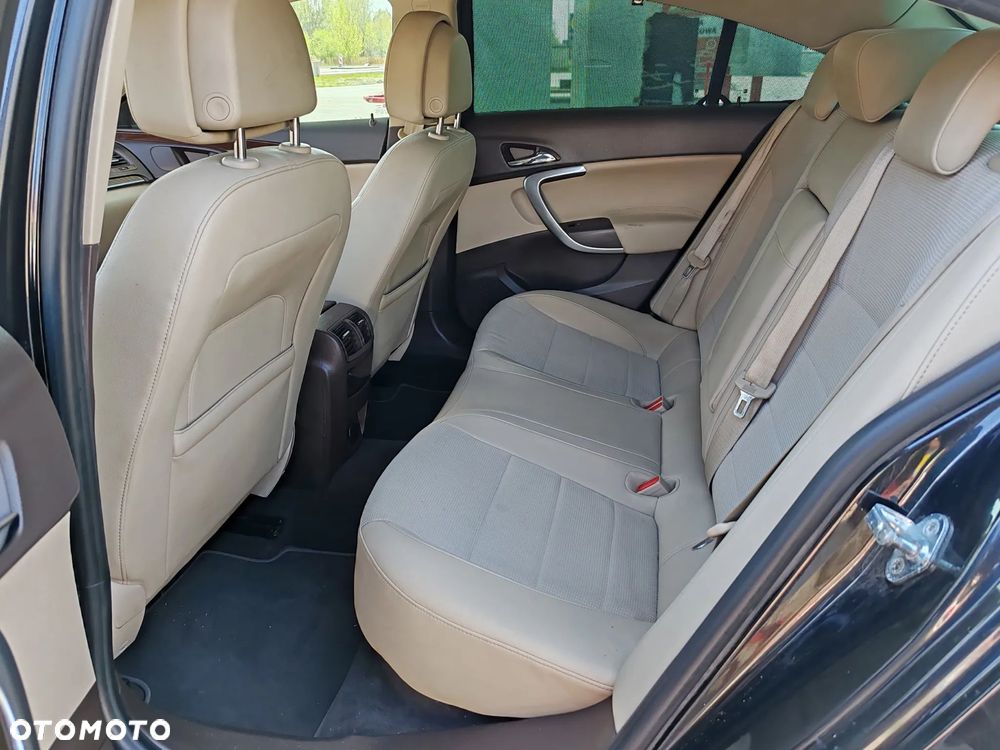 Opel Insignia 2.0 CDTI Cosmo - 17
