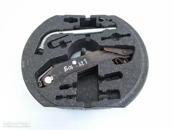Kit Pneu Suplente / Macaco Seat Ibiza Iv (6J5, 6P1) - 1