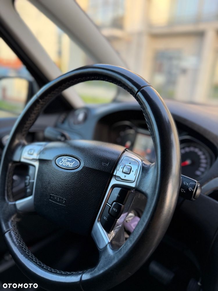 Ford S-Max 2.0 TDCi DPF Titanium - 9