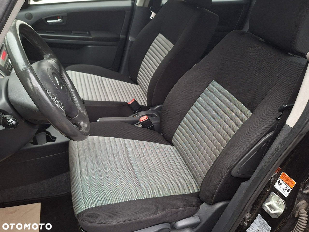 Suzuki SX4 - 8