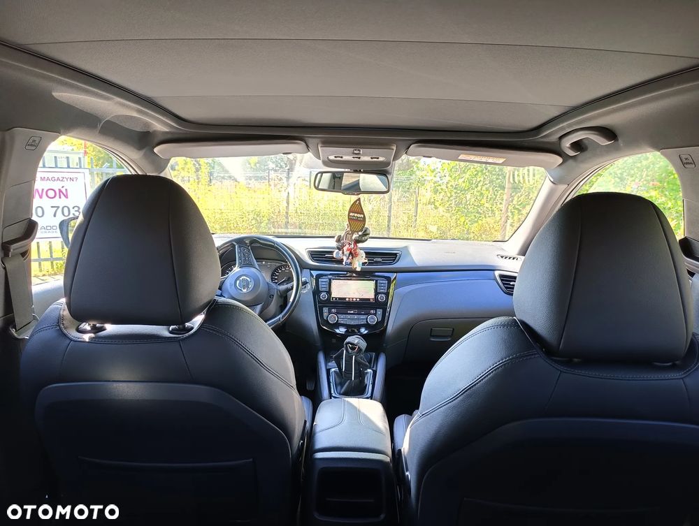 Nissan Qashqai 1.3 DIG-T N-CONNECTA - 2