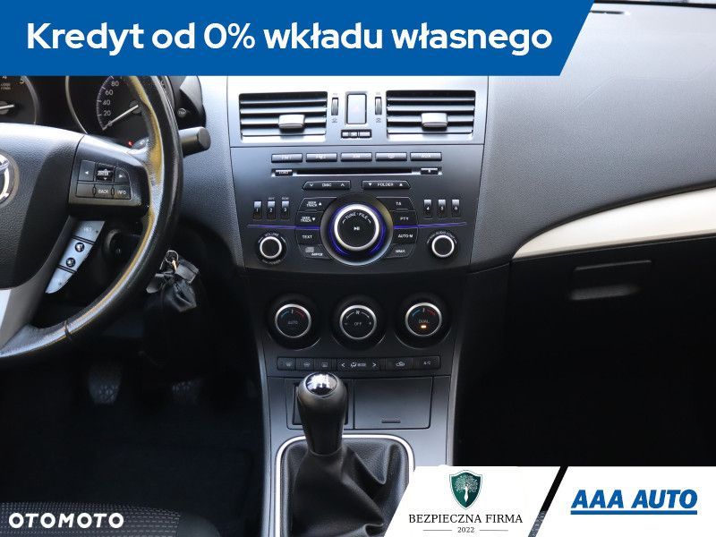 Mazda 3 - 13