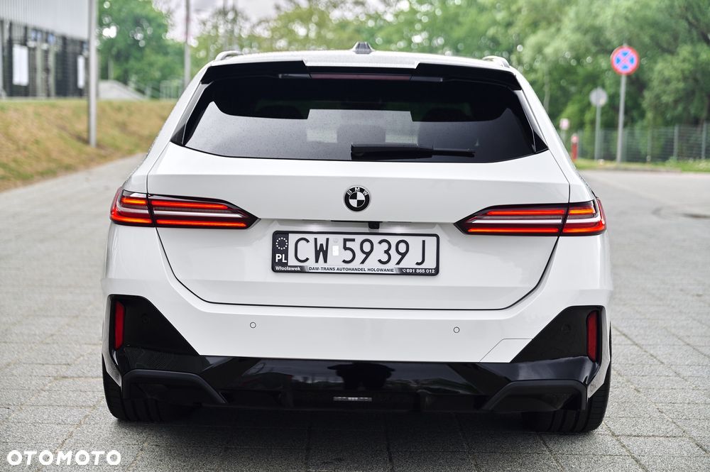 BMW Seria 5 520d xDrive - 11
