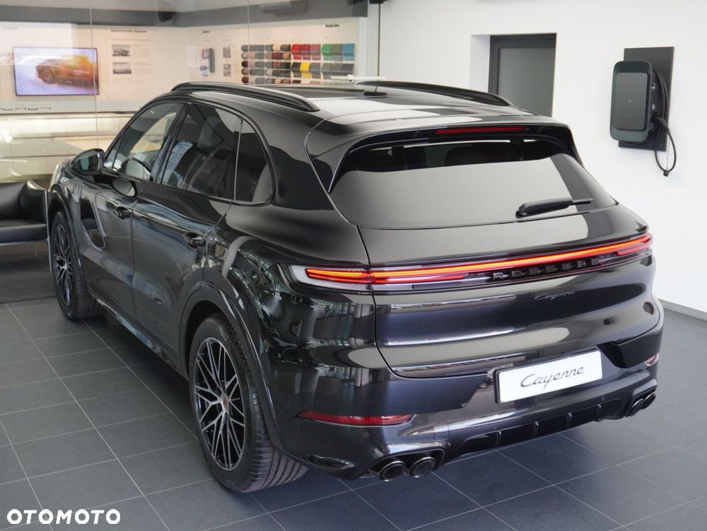 Porsche Cayenne Black Edition - 12