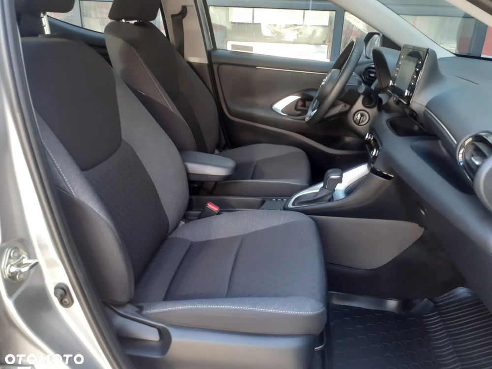Toyota Yaris Hybrid 1.5 Comfort - 24
