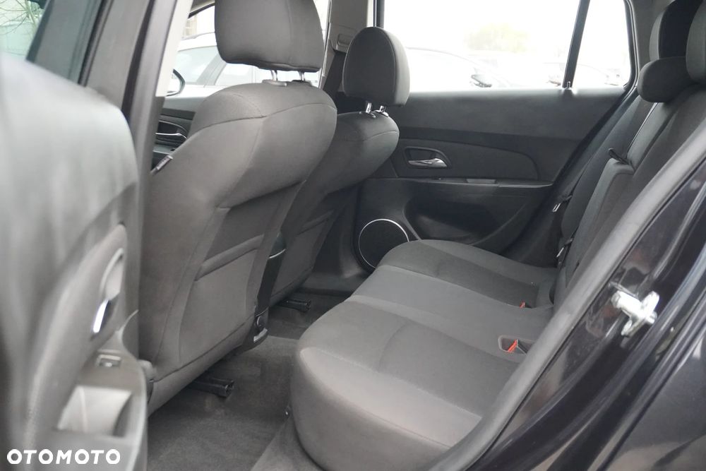 Chevrolet Cruze 1.7 D LT+ Premium - 33