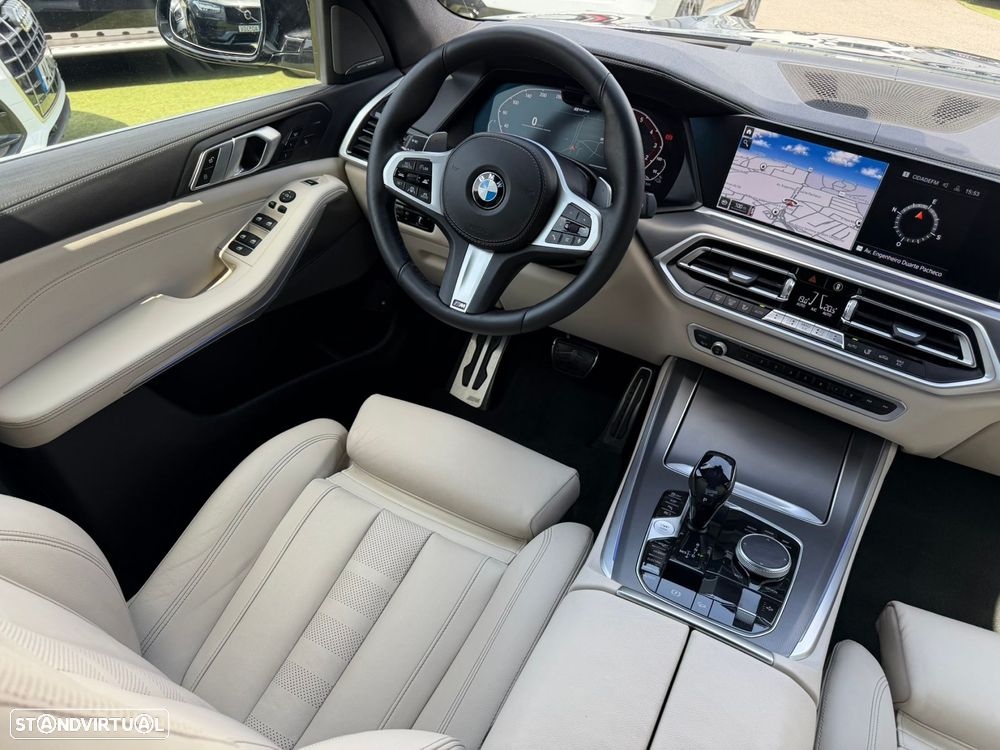 BMW X5 45 e xDrive Pack M - 29