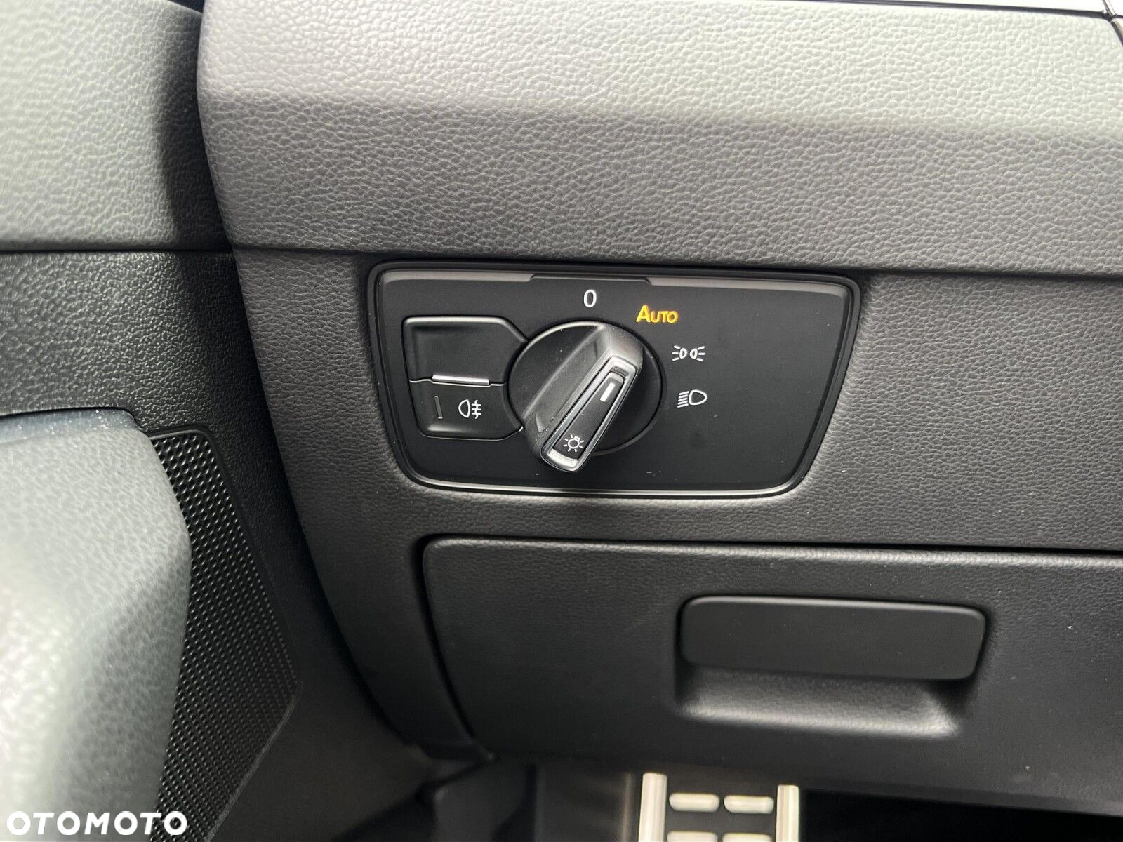 Volkswagen Arteon 2.0 TDI Elegance DSG - 20