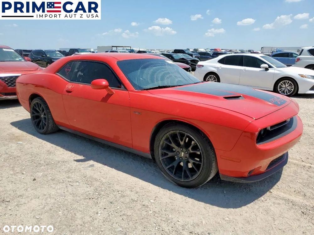 Dodge Challenger 5.7 R/T - 4