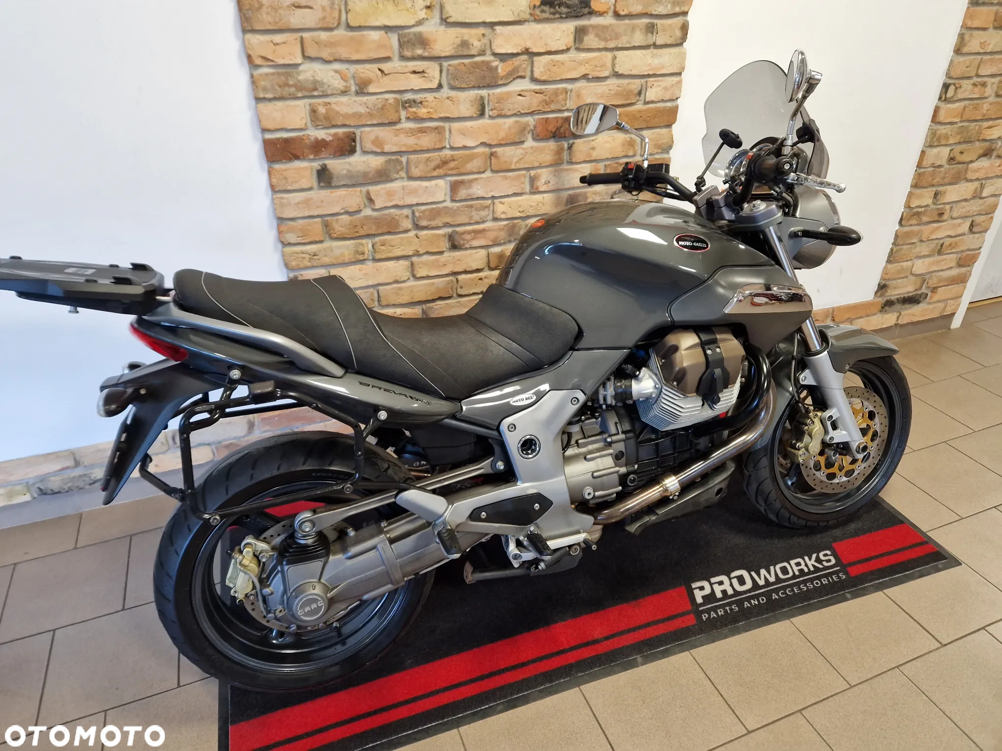 Moto Guzzi Breva - 3