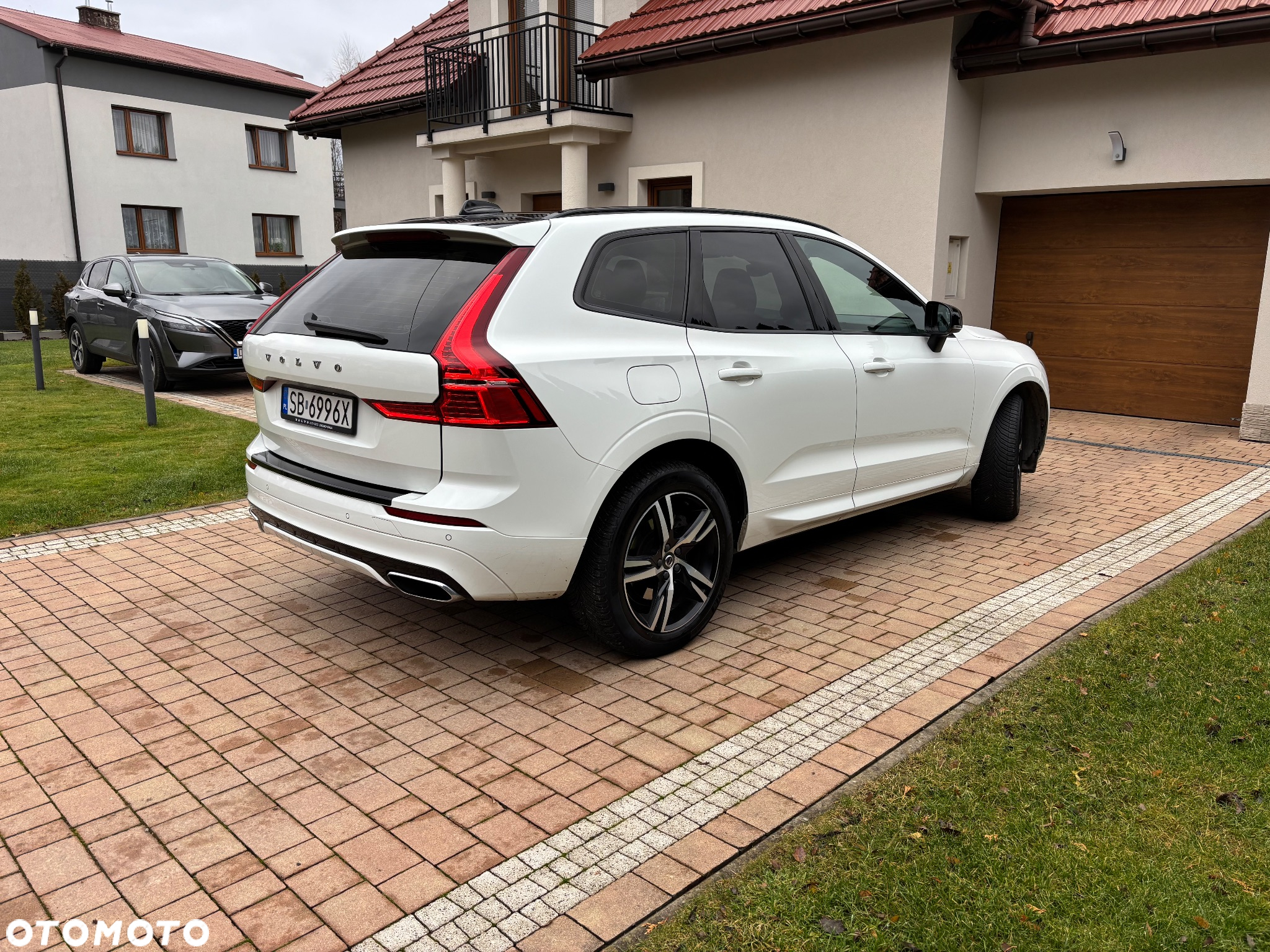Volvo XC 60 D4 R-Design - 7