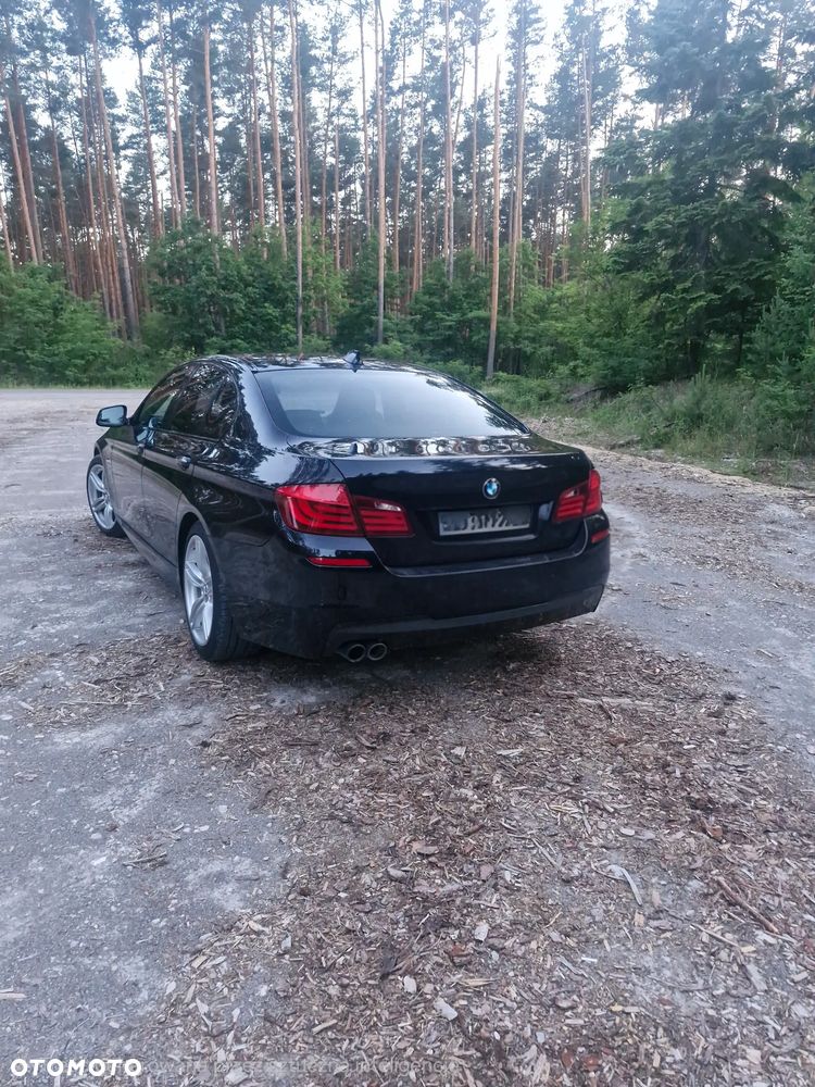 BMW Seria 5 525d - 2